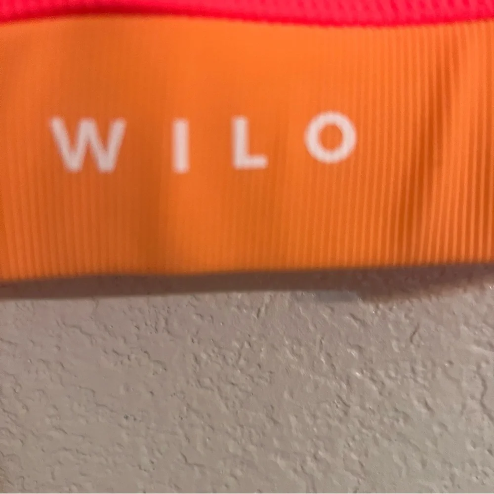 Wilo sports bra racer